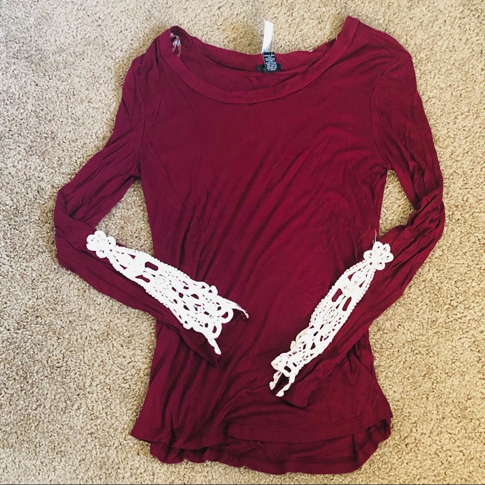 rue 21 Maroon Robbed Longsleeve w/ Lace Sleeves